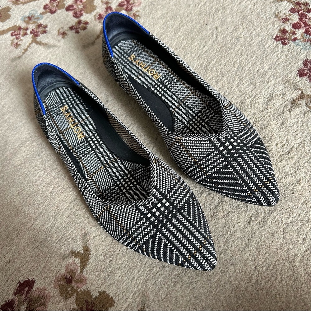Rothys Point 2.0 Plaid size 8